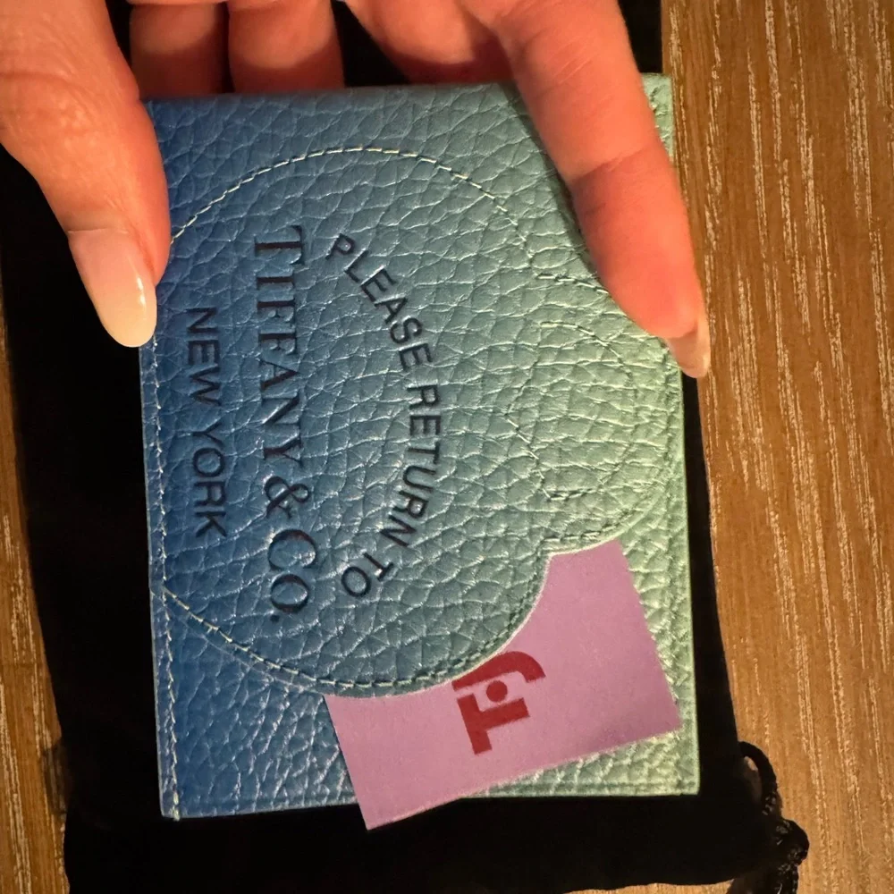 Tiffany & Co. Teal Leather Ombré Card Holder/Wallet - Picture 3 of 7